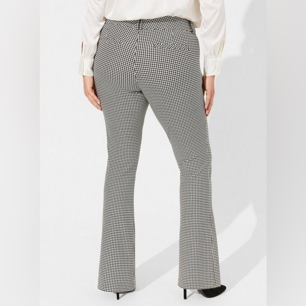 Studio Torrid Houndstooth Bootcut Luxe Ponte Trouser Pants 22S Stretch Classic - Picture 3 of 15